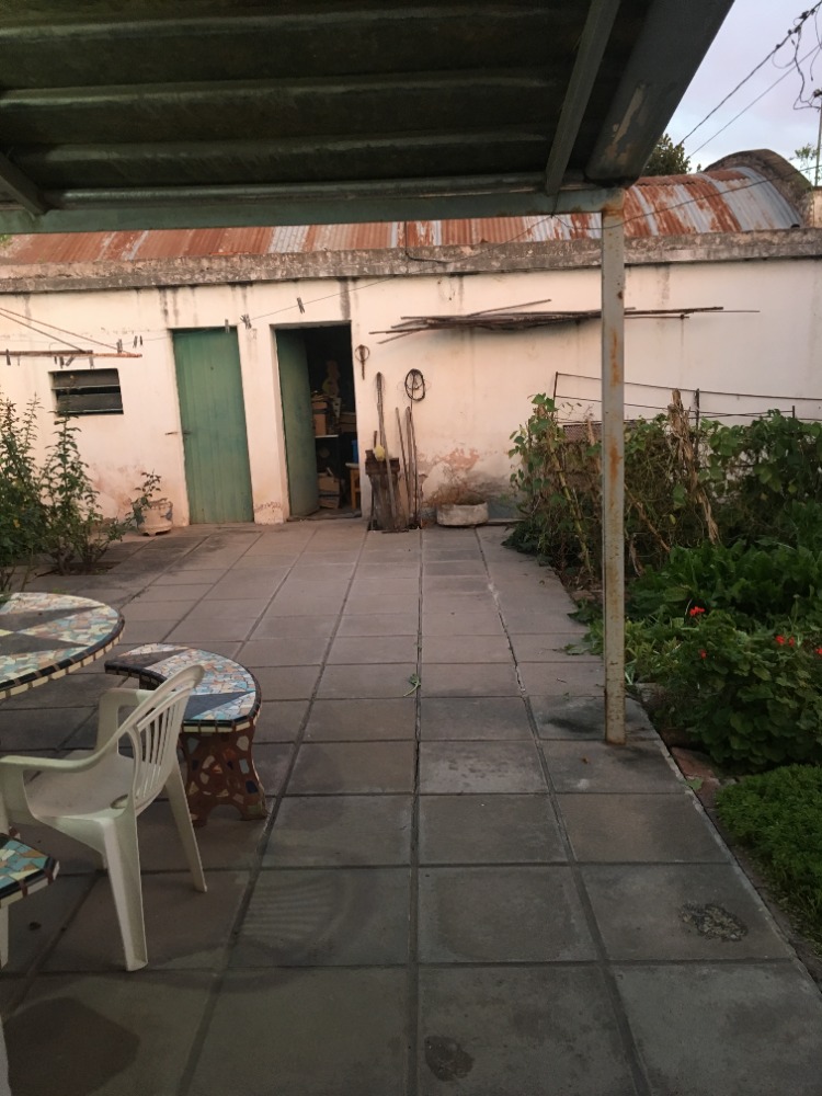 Casa Calle Paraná esquina 25 de Febrero