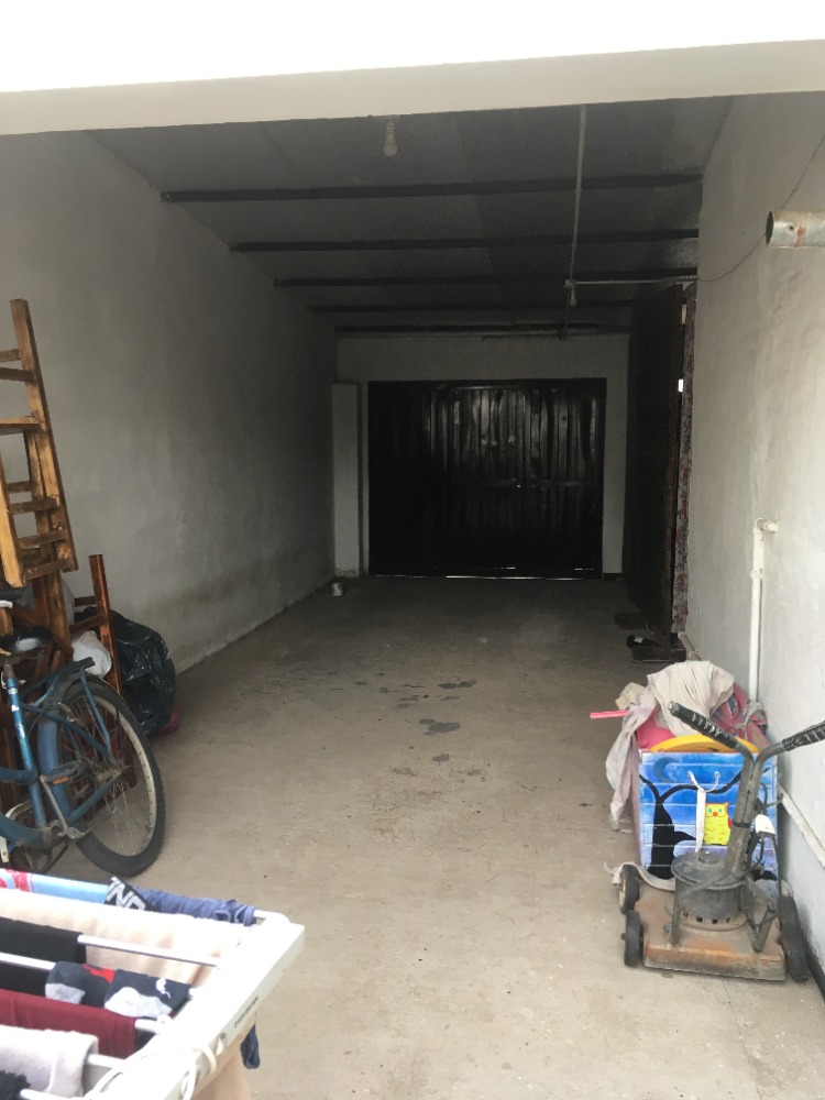 Calle Dean Funez 353