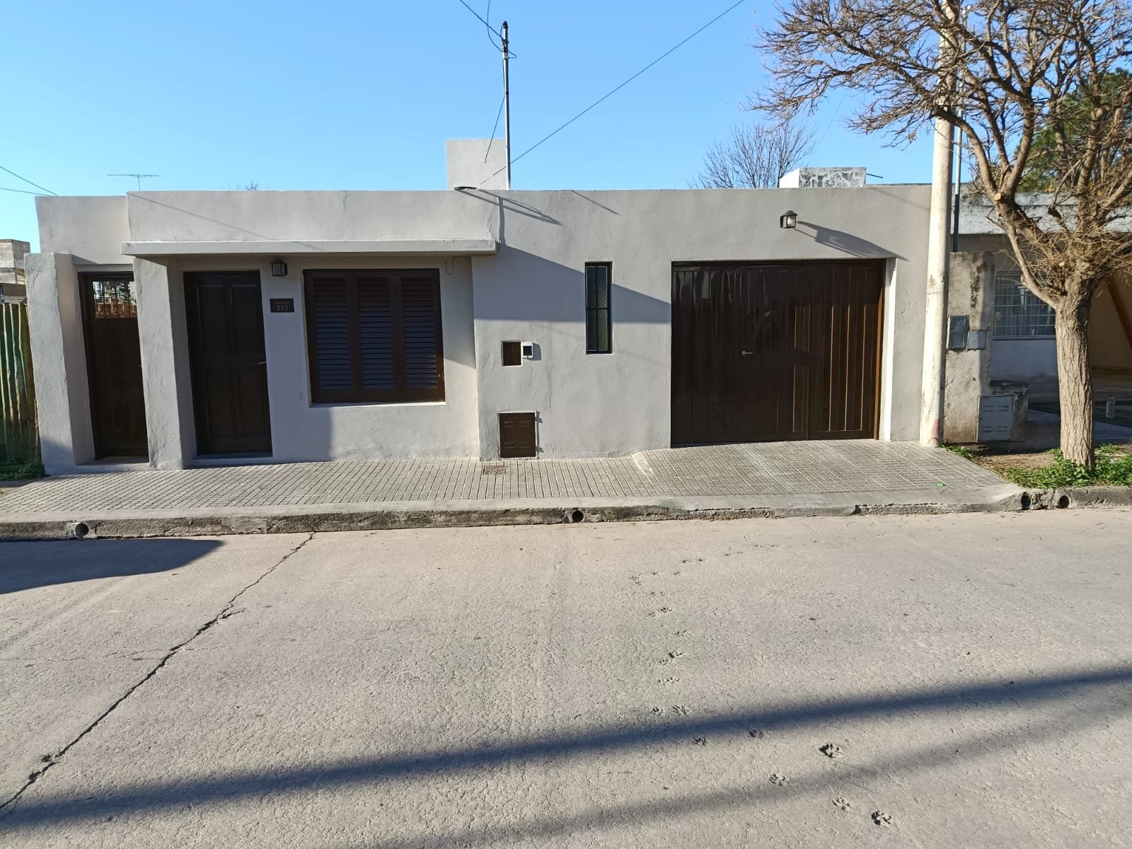 Calle Dean Funez 353