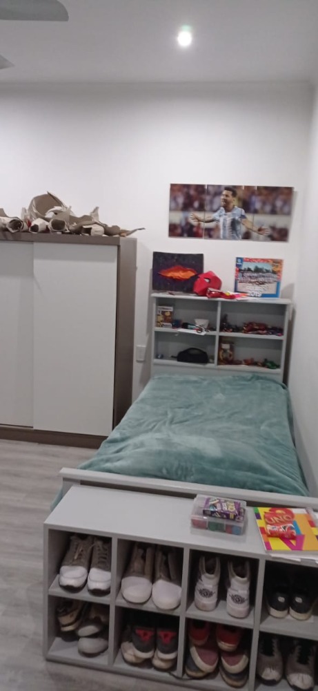 Casa Calle Belgrano al 350 con Local - Excelente Oportunidad