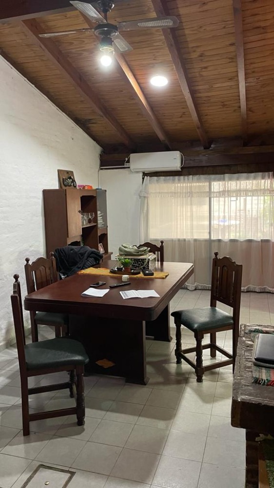 Casa calle Dean Funez 1329