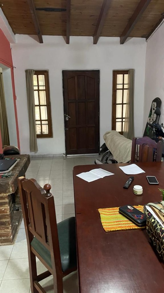 Casa calle Dean Funez 1329