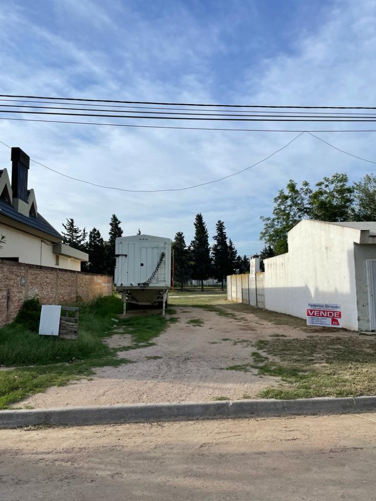 Lote Calle Guatemala Barrio Hipotecario