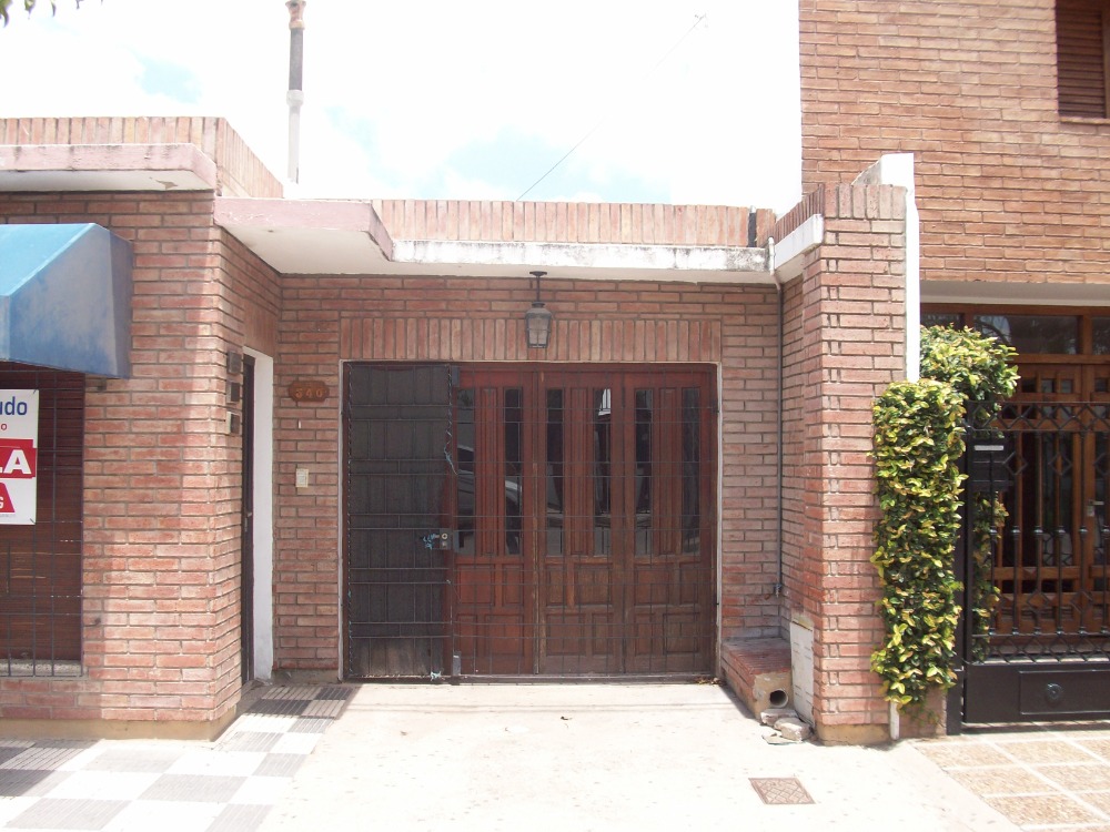 Casa Calle Rivadavia 550
