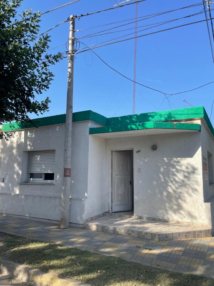 Casa Calle San Lorenzo y Pueyrredón