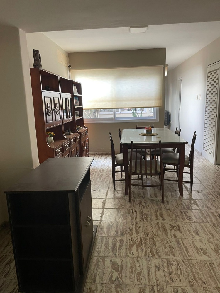 CASA EN VENTA. SAN MARTIN 338