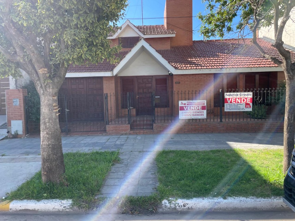Casa Intendente Matta 422