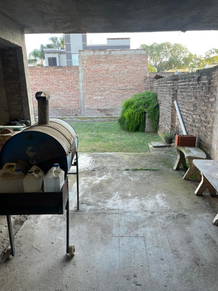 Calle El Salvador 1344
