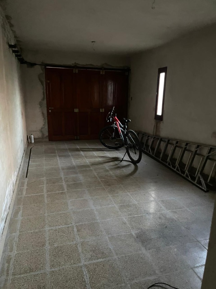 Calle El Salvador 1344