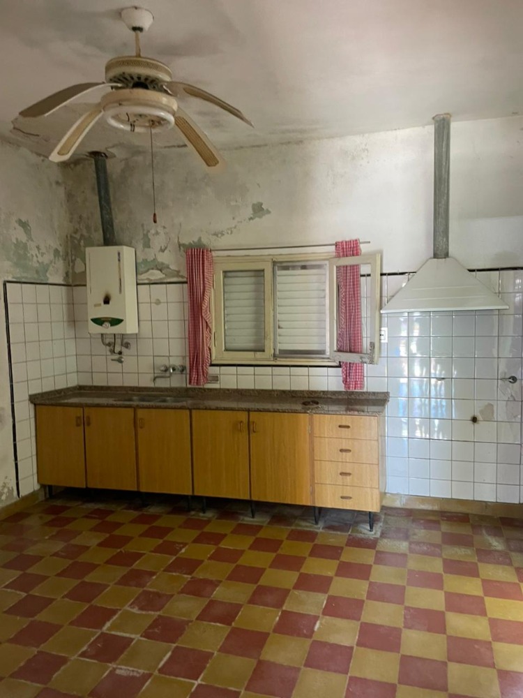 Casa Sarmiento 363 