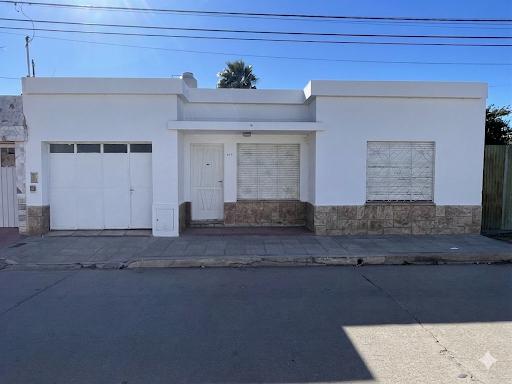 Calle 25 de Febrero 351