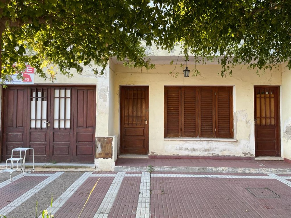 Calle Maipú 165