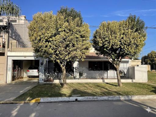 Calle José Hernandez 125