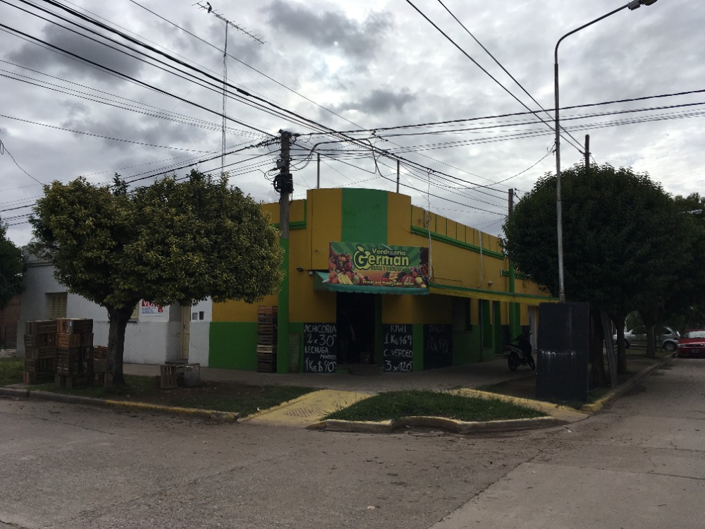 Casa y Local calle Moreno y Sarmiento