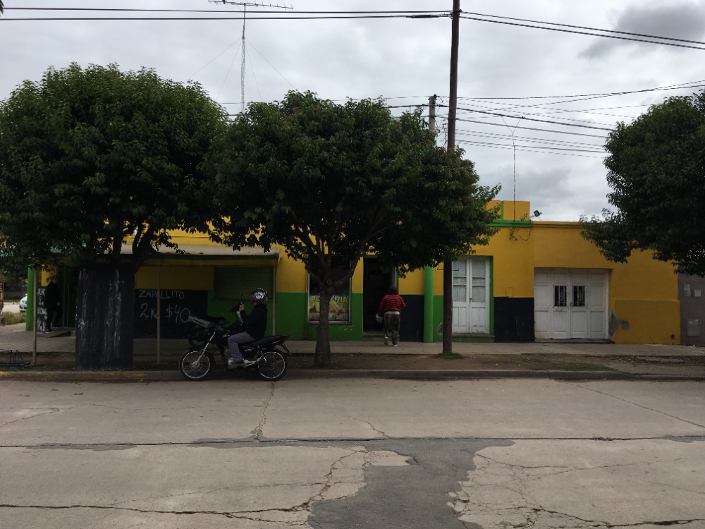 Casa y Local calle Moreno y Sarmiento