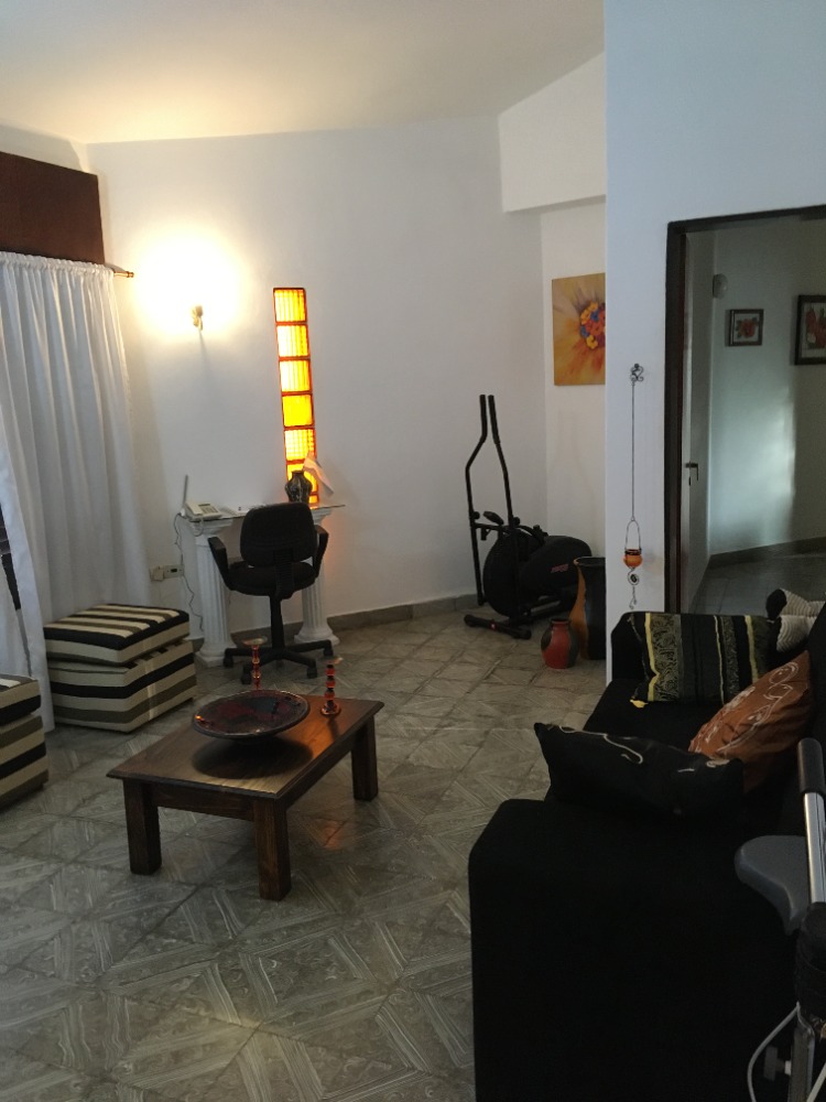 Casa Calle Santa Fe y Urquiza