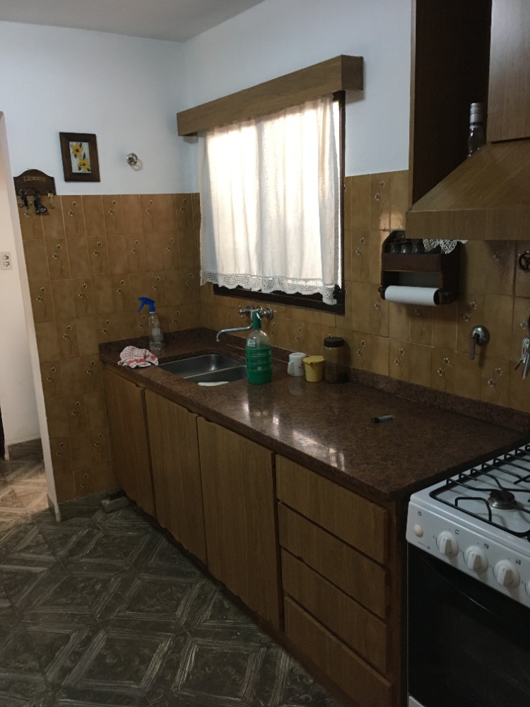 Casa Calle Santa Fe y Urquiza