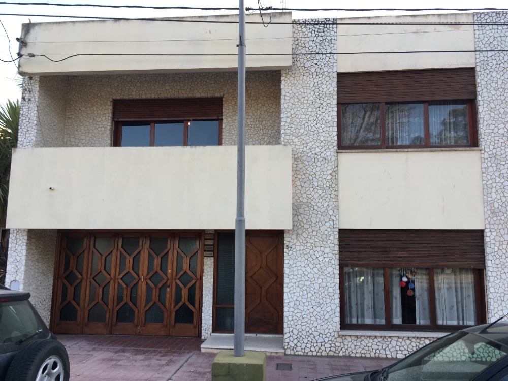 Casa Calle 25 Mayo 570
