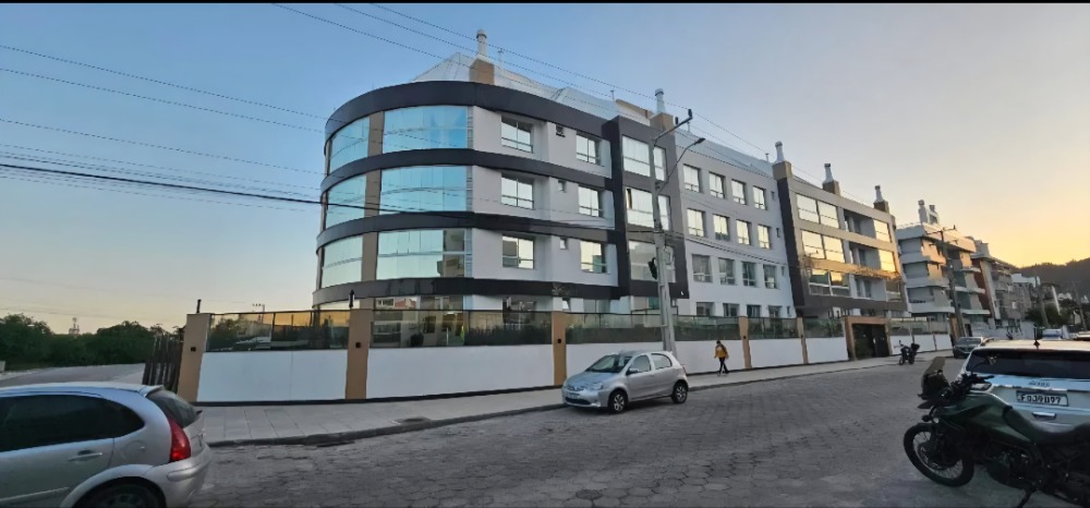 DEPTO 207 - RESIDENCIAL GOLDEN