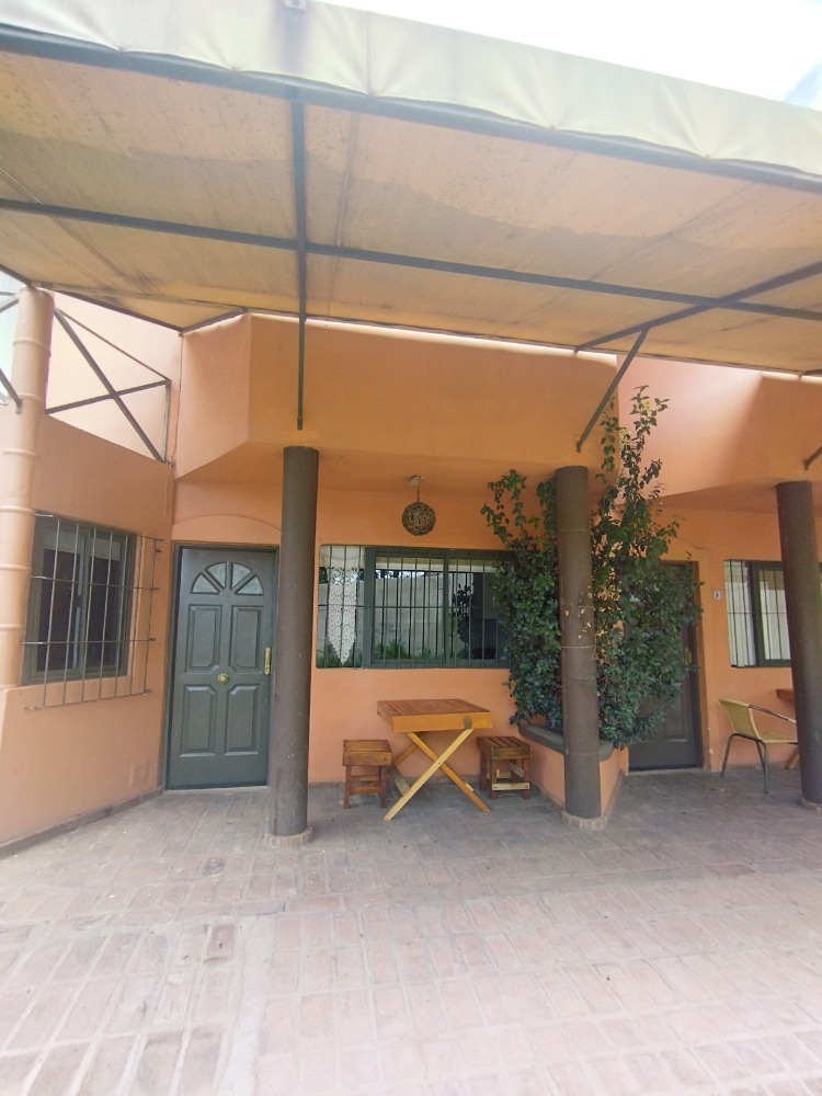 CABAÑA 2: 1 DORMITORIO