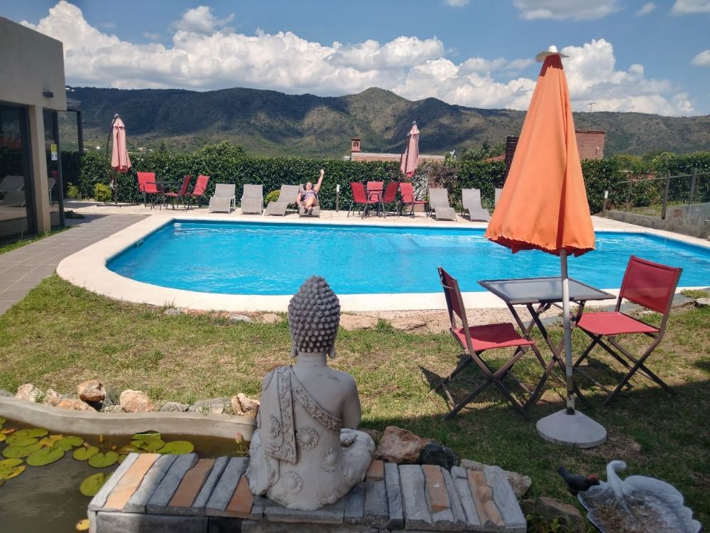 HERMOSO COMPLEJO DE CABAÑAS Y APART HOTEL CON PILETA CLIMATIZADA