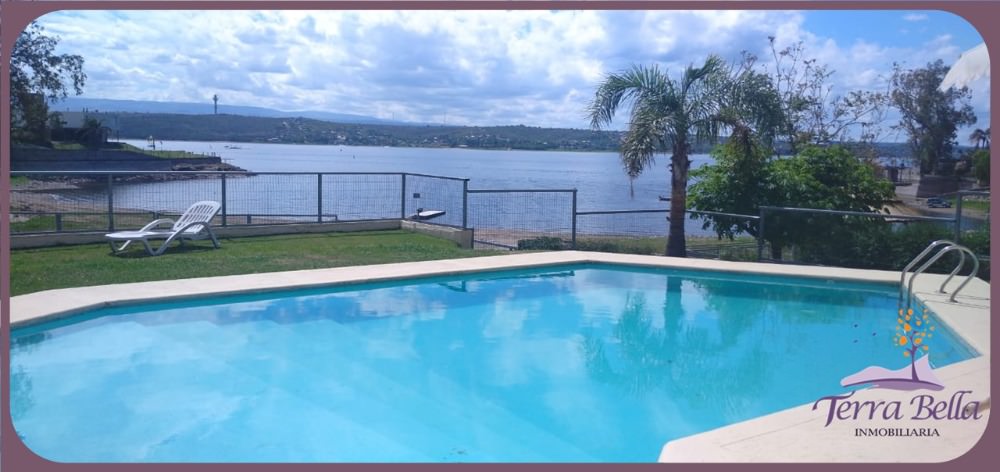CABAÑA  SOBRE EL LAGO! PISCINA, QUINCHO, BAJADA PROPIA AL LAGO!