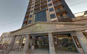 DEPARTAMENTOS EN TORRE MELOS PLENO CENTRO CON PILETA