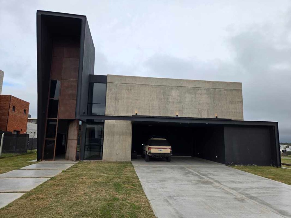 La Arbolada - Malagueño - Hermosa casa a estrenar