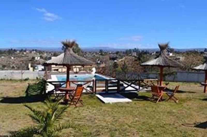Complejo de cabañas en venta en Tanti