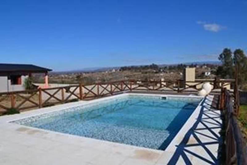 Complejo de cabañas en venta en Tanti