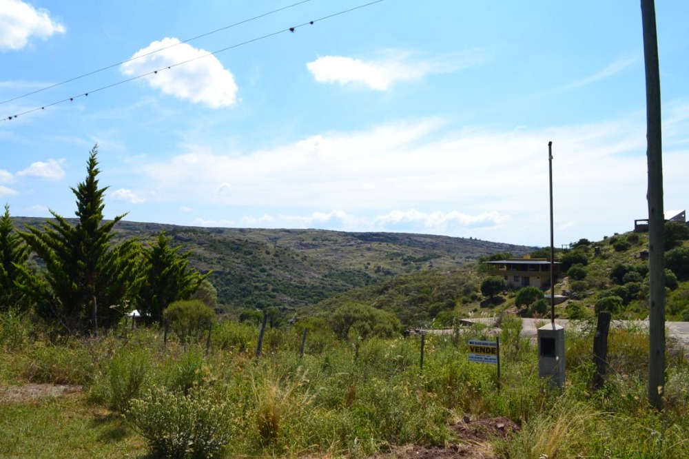 Terreno en Tanti Lomas