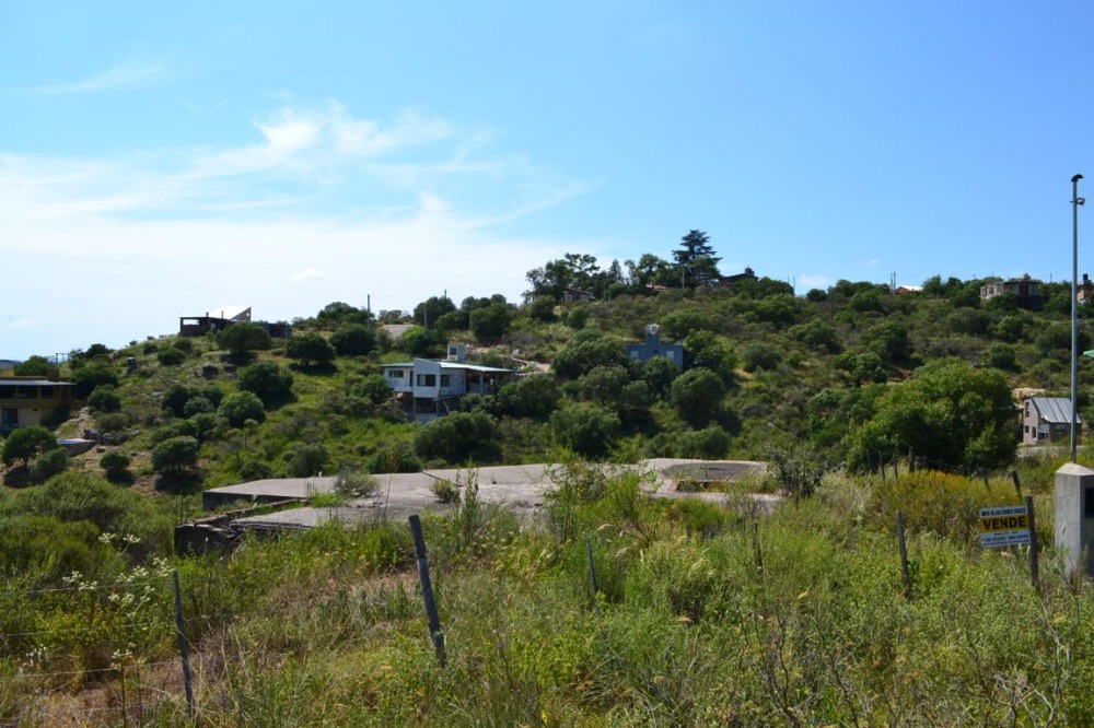 Terreno en Tanti Lomas