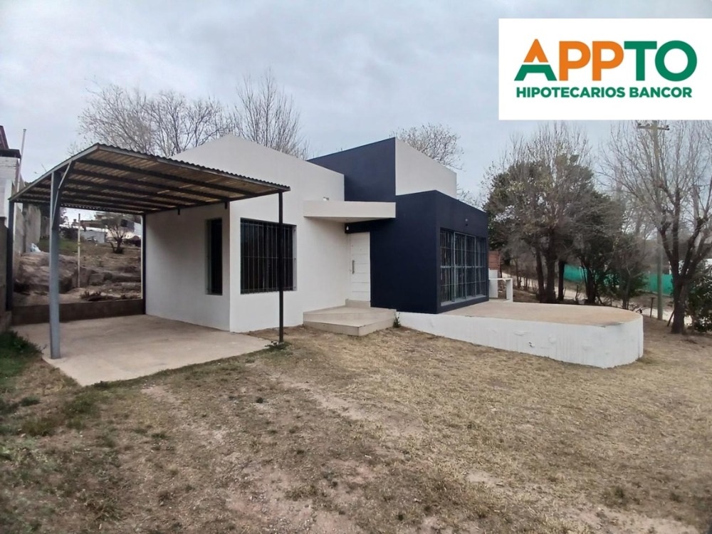 Casa a estrenar en Tanti