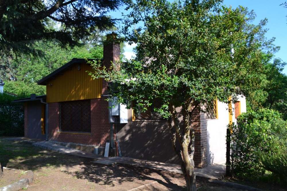 Casa mas departamento en Tanti