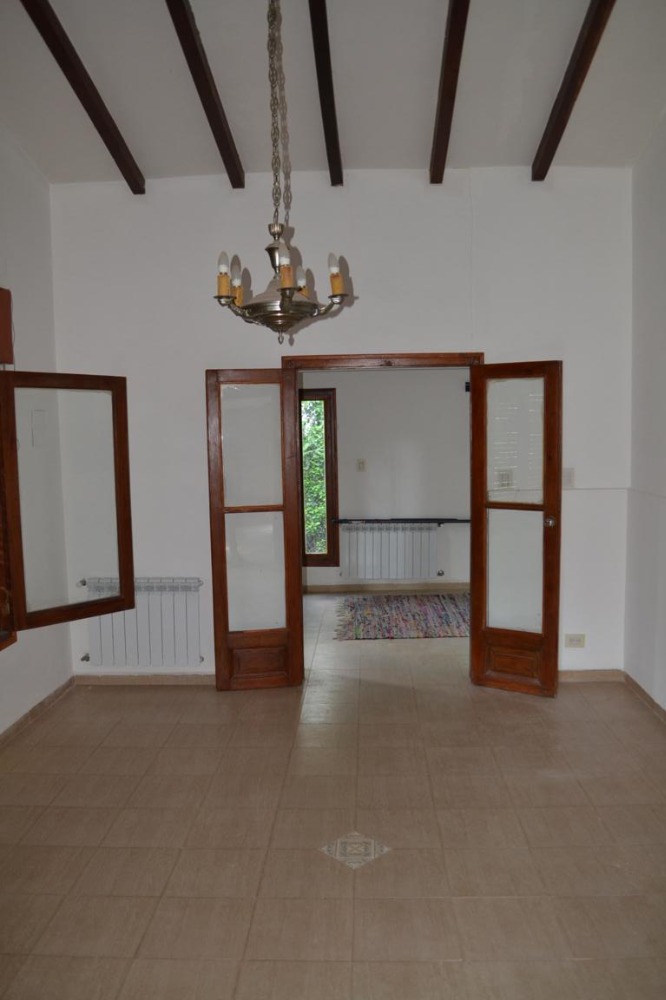 Casa mas departamento en Tanti