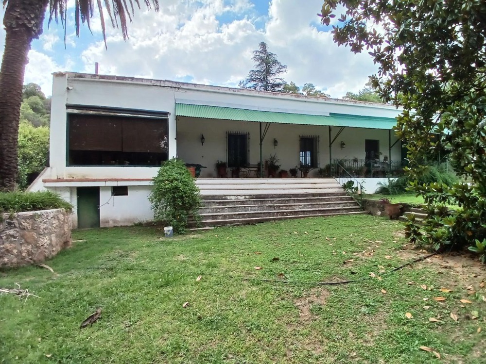 Casa colonial en Tanti