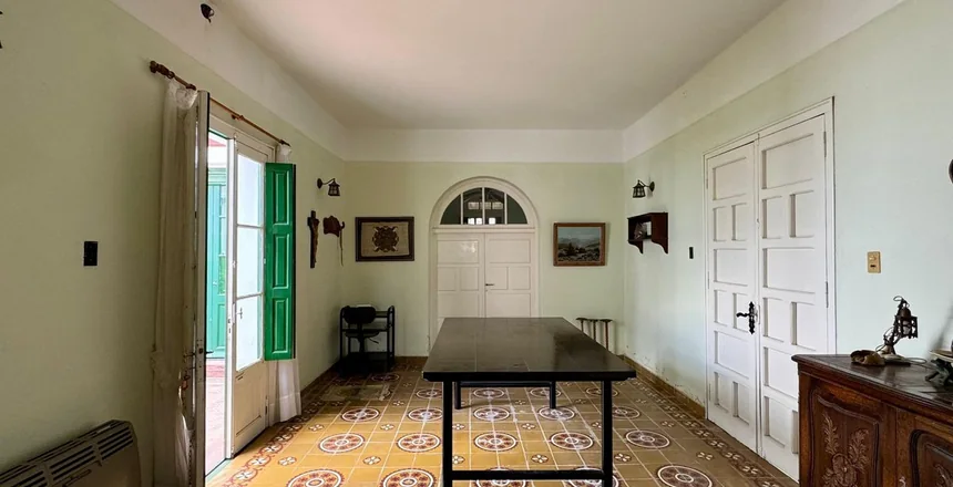 Casa colonial en Tanti