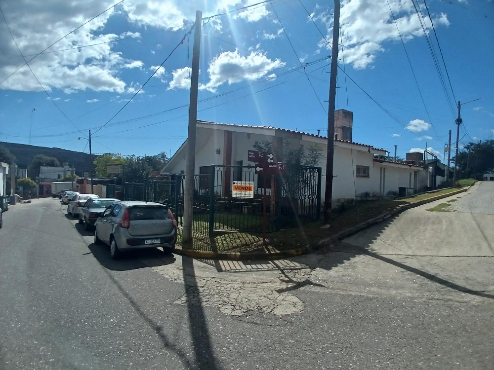 Casa en el centro de Tanti