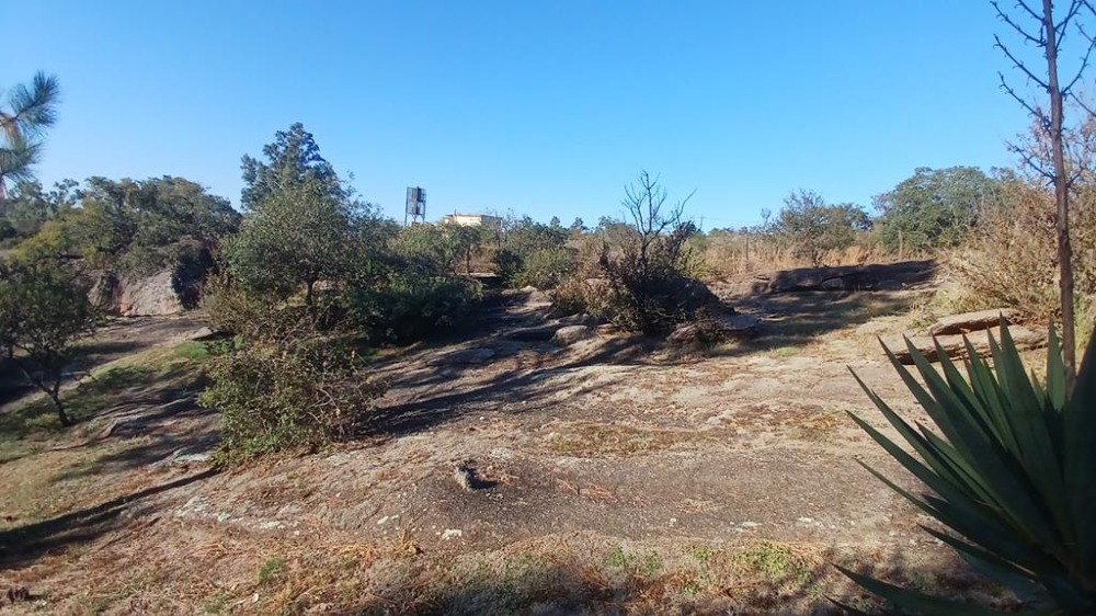 Terreno en barrio Chacras de la Primavera 