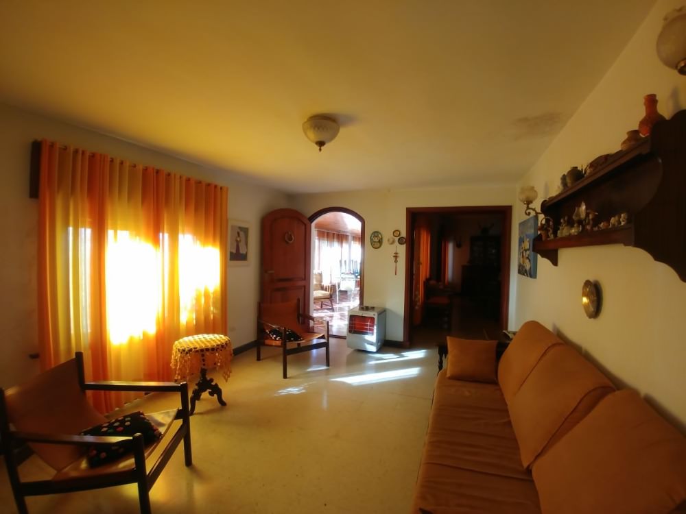 Casa en Tanti 