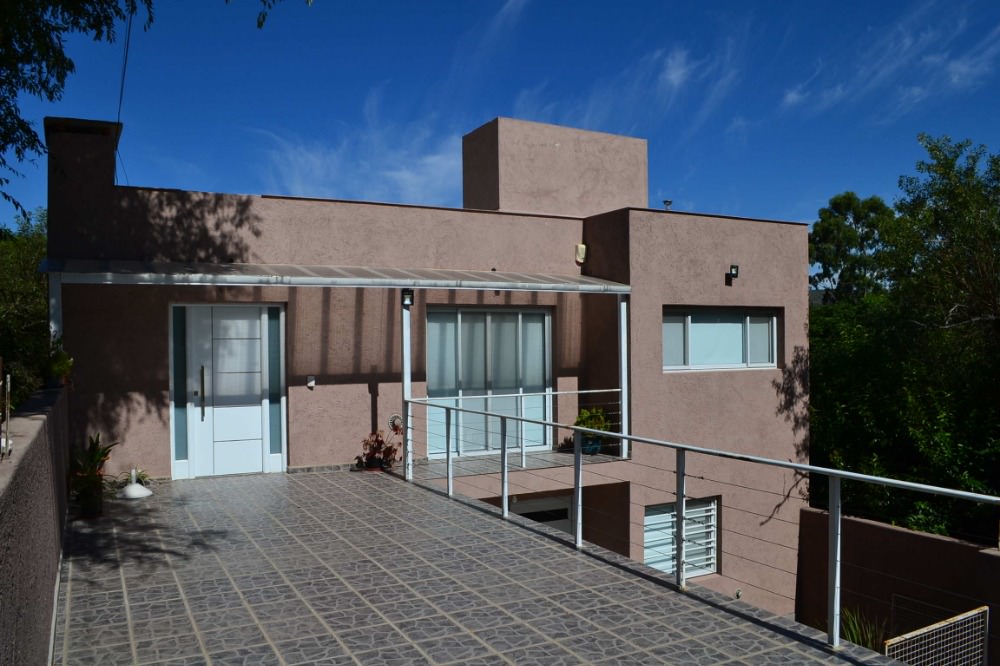 Casa en Tanti
