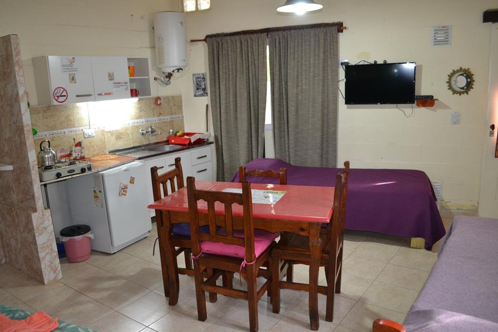 Vivienda familiar + Comercio + Cabañas en Tanti