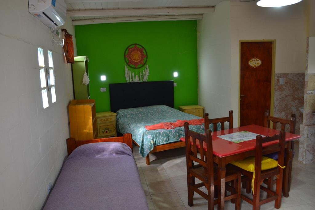 Vivienda familiar + Comercio + Cabañas en Tanti