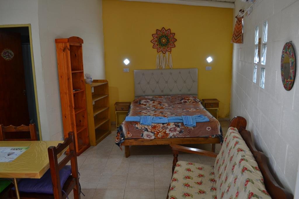 Vivienda familiar + Comercio + Cabañas en Tanti