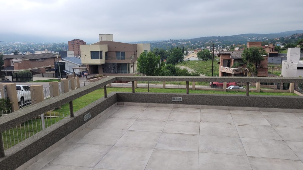 ESPECTACULAR CASA 