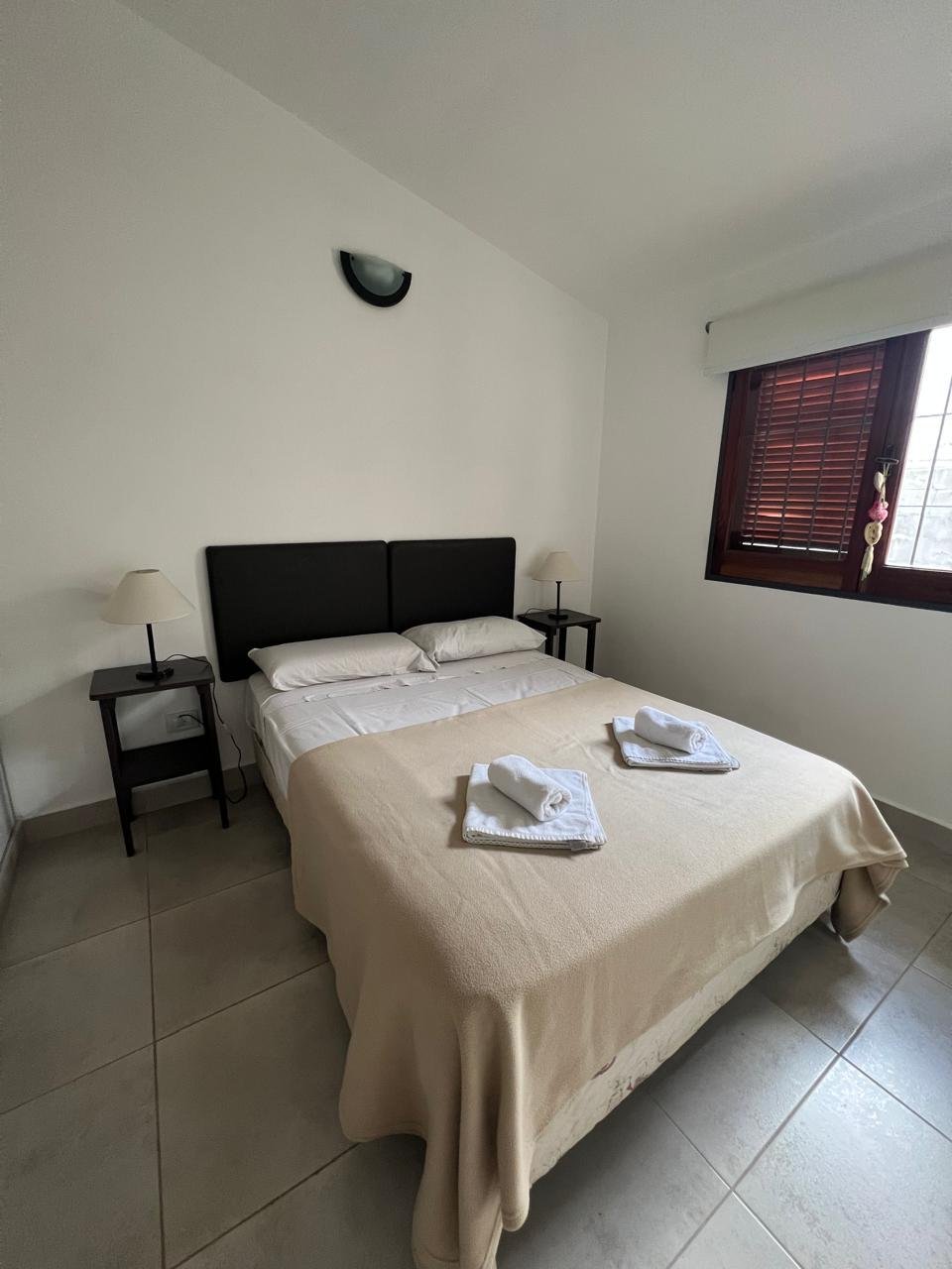 CASA CON PILETA
