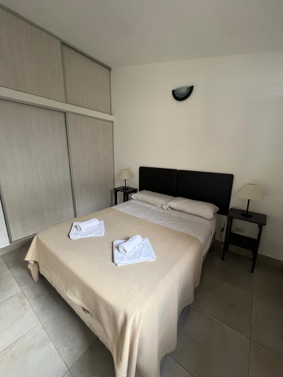 CASA CON PILETA