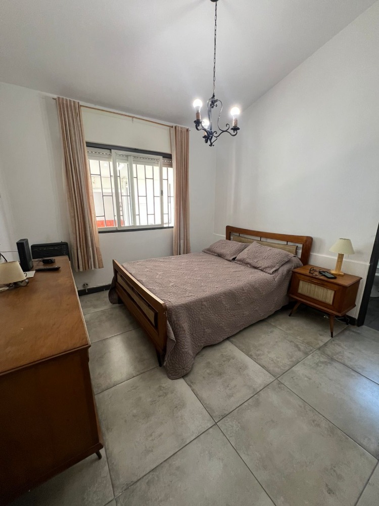 CASA CON PILETA EN COSTA AZUL