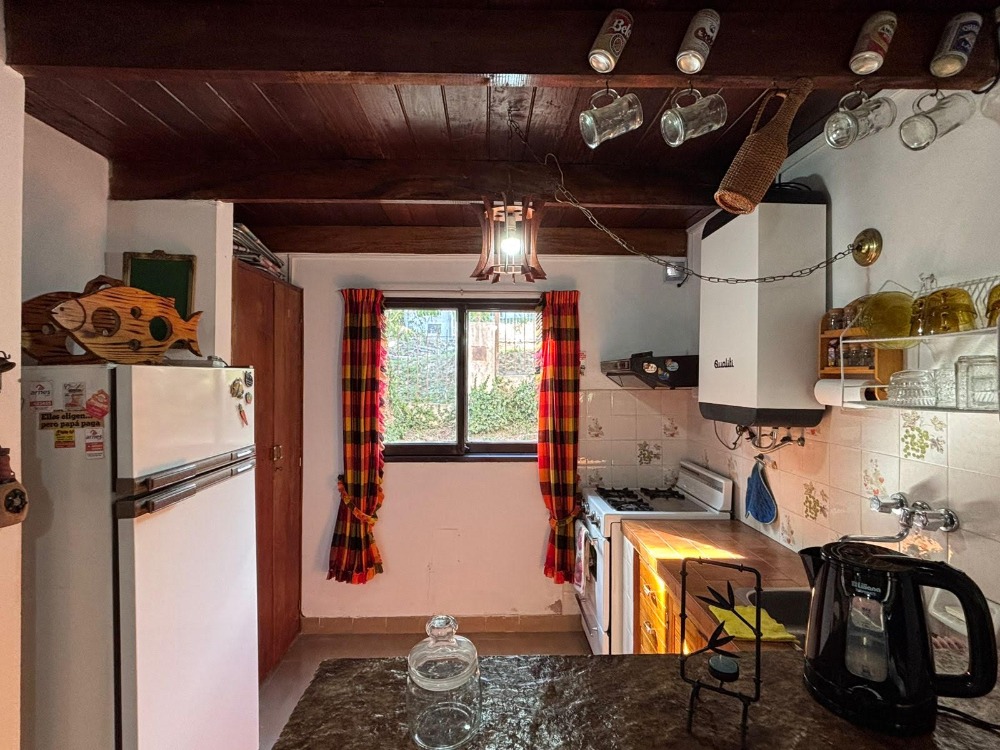 CASA A UNA CUADRA DEL RÍO !!