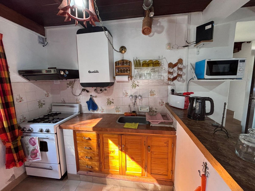 CASA A UNA CUADRA DEL RÍO !!